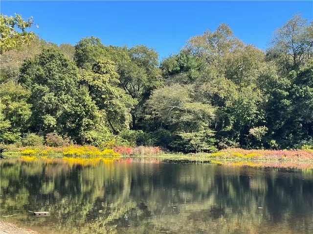 $499,000 | 4 Village Road, Westerly, RI 02808