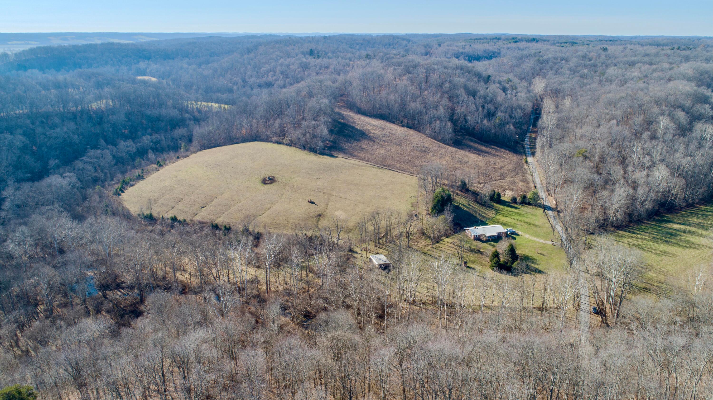 Welcome to 1368 Allen Road, Beaver, Ohio in Jackson County.
