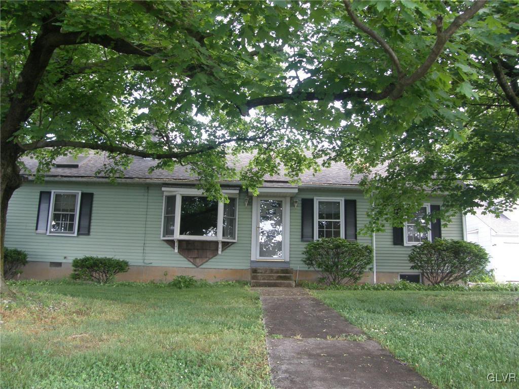 606 Newlins Road East Easton, PA 18040 - Photo 3 of 40 Gallery Image 3