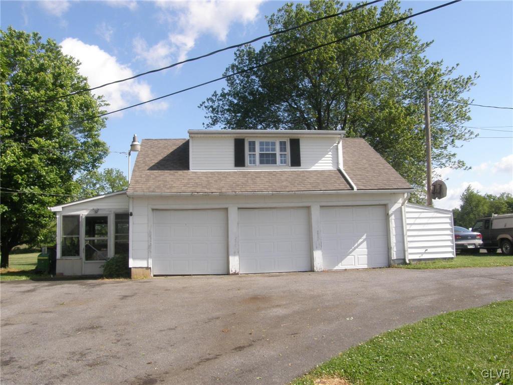 606 Newlins Road East Easton, PA 18040 - Photo 5 of 40 Gallery Image 5
