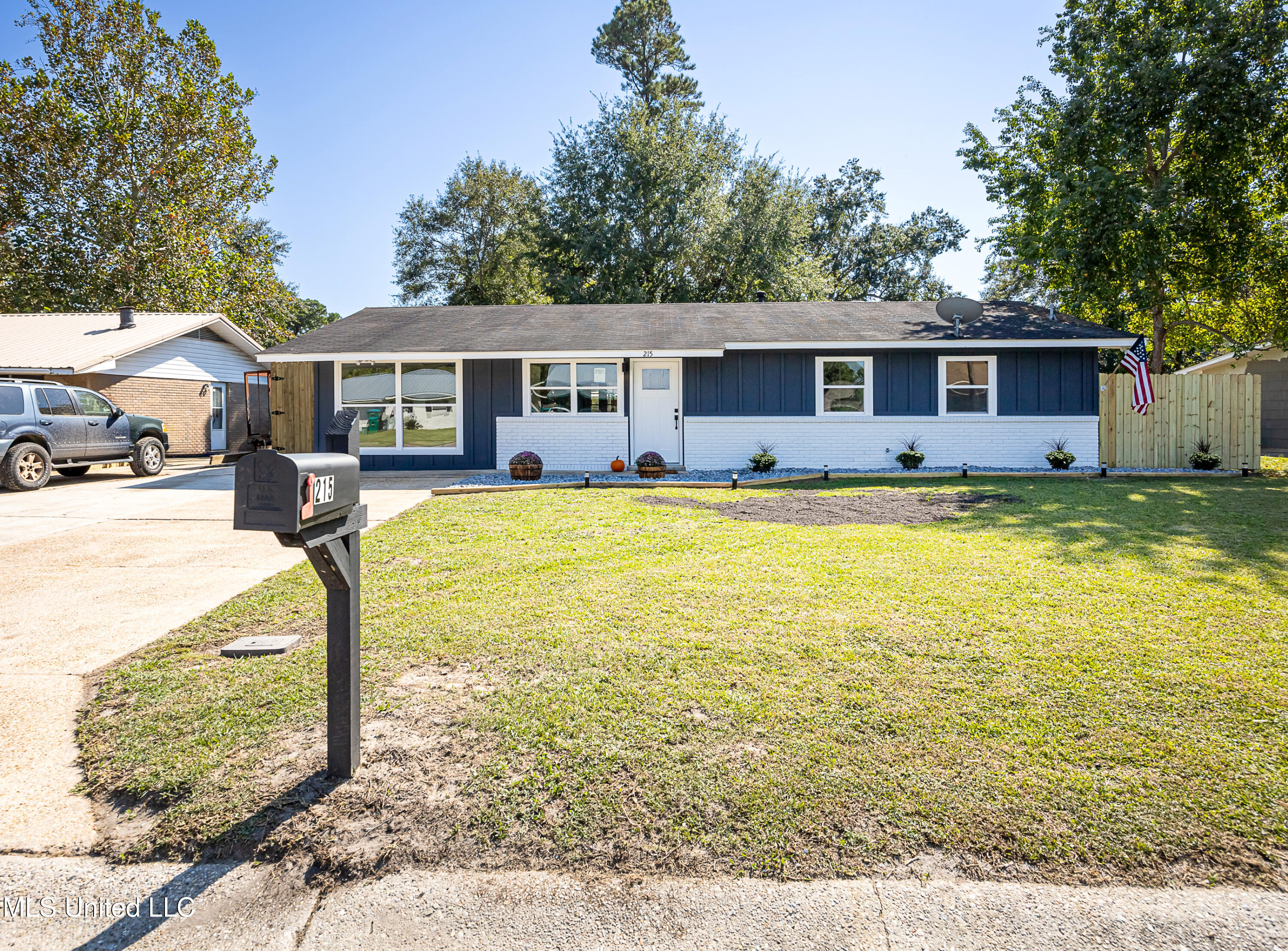 215 Maple Drive Ocean Springs, MS 39564 - Photo 32 of 56 IMG_7212