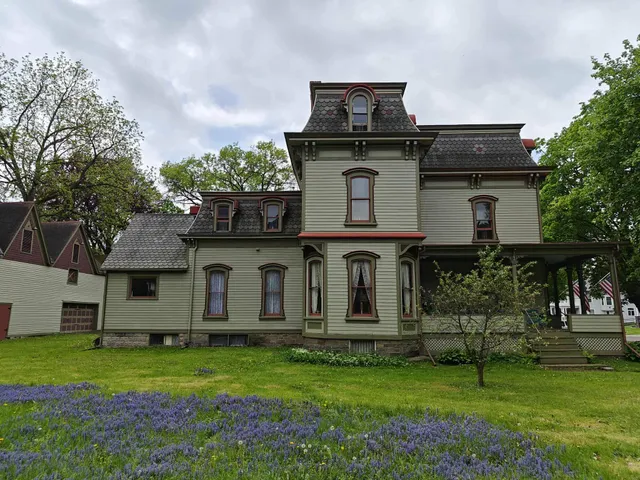 $465,000 | 440 Park Avenue, Waverly, NY 14892