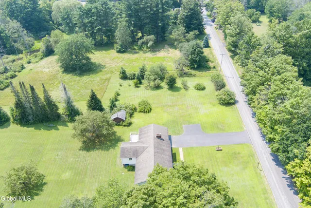 $469,900 | 1046 Kania Road, Amsterdam, NY 12010