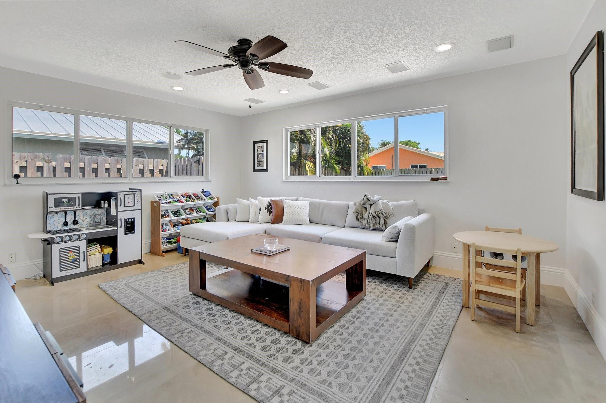 1284 Southwest 13th Drive Boca Raton, FL 33486 - Photo 8 of 25 Photo 8