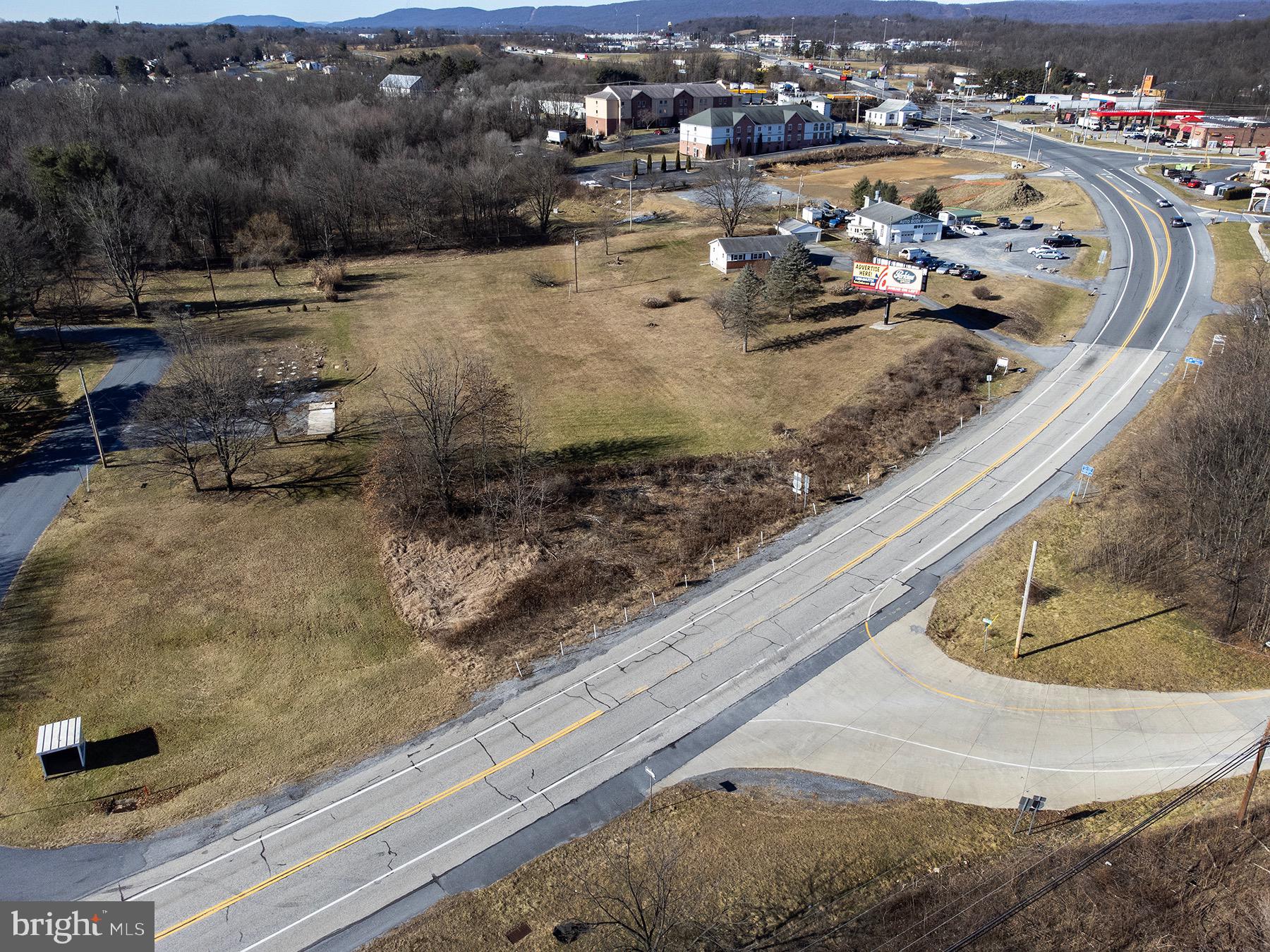 244 North Hershey Road Harrisburg, PA 17112 - Photo 5 of 7