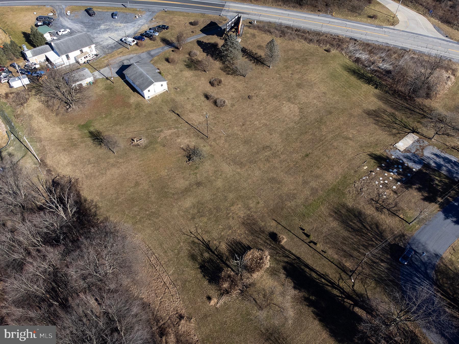 244 North Hershey Road Harrisburg, PA 17112 - Photo 6 of 7 a view of a dry yard