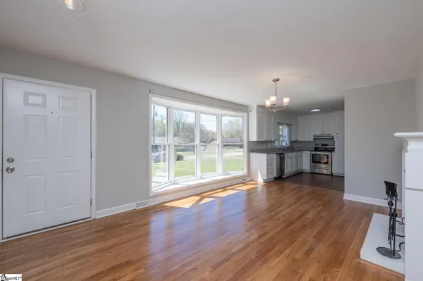 $310,000 | 101 Benjamin Avenue, Greer, SC 29651