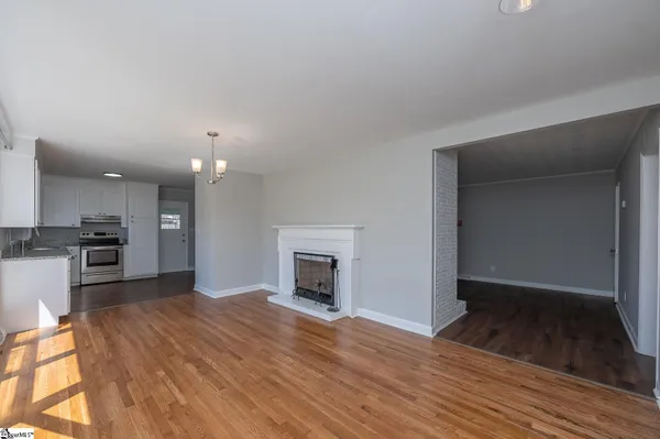 $310,000 | 101 Benjamin Avenue, Greer, SC 29651