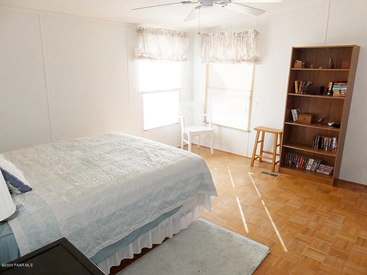 17475 East Roper Way Dewey, AZ 86327 - Photo 21 of 48 Master Bedroom