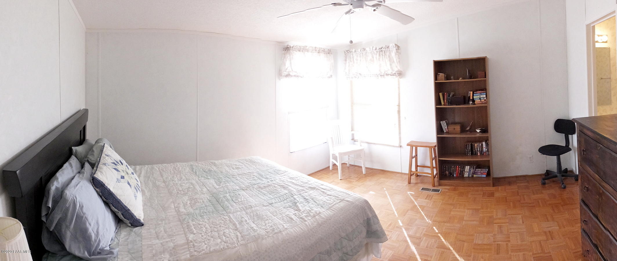 17475 East Roper Way Dewey, AZ 86327 - Photo 27 of 48 Bright Master Bedroom