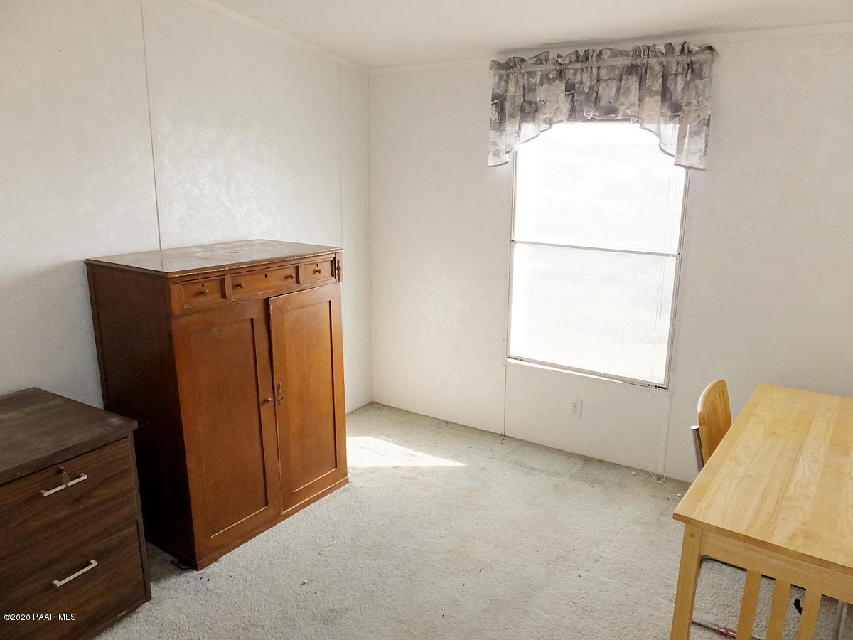 17475 East Roper Way Dewey, AZ 86327 - Photo 35 of 48 Bedroom 3