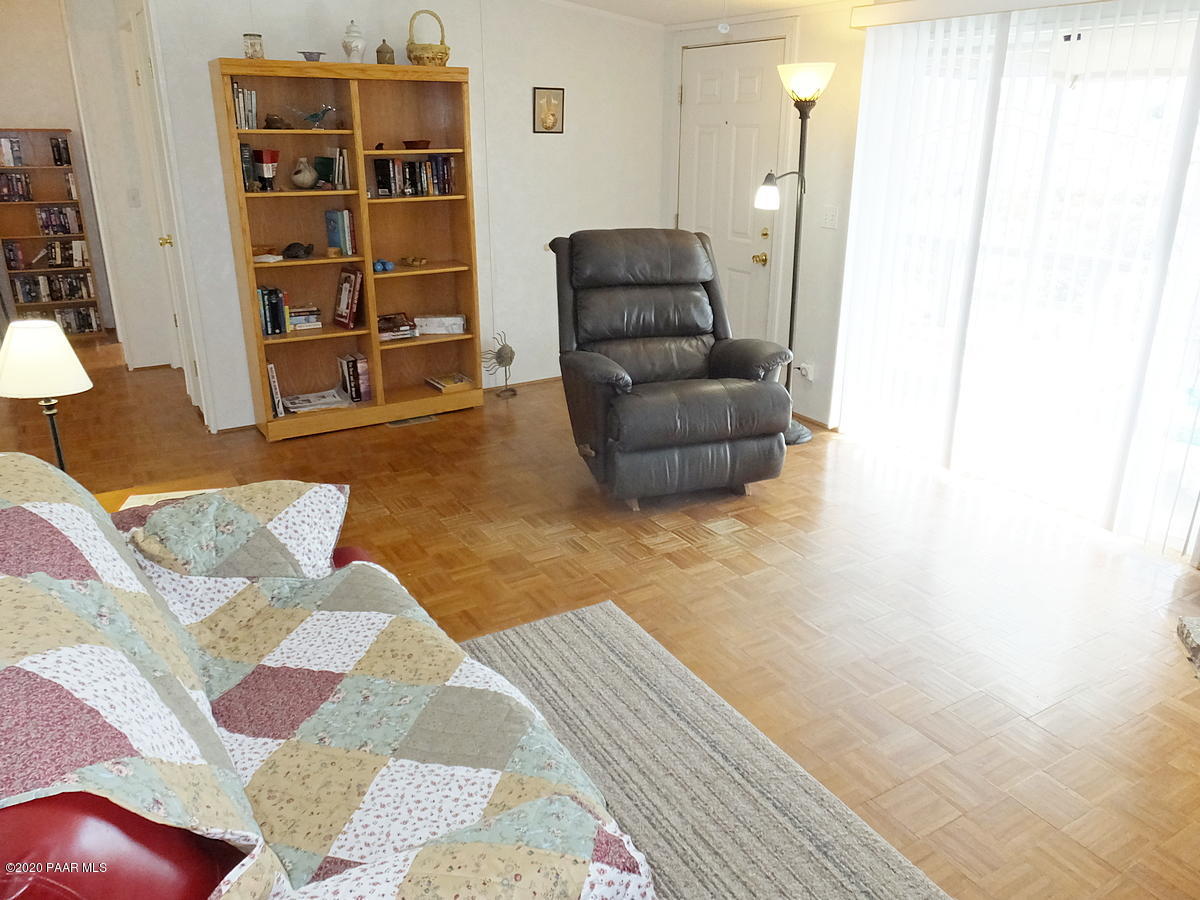 17475 East Roper Way Dewey, AZ 86327 - Photo 7 of 48 Great Room