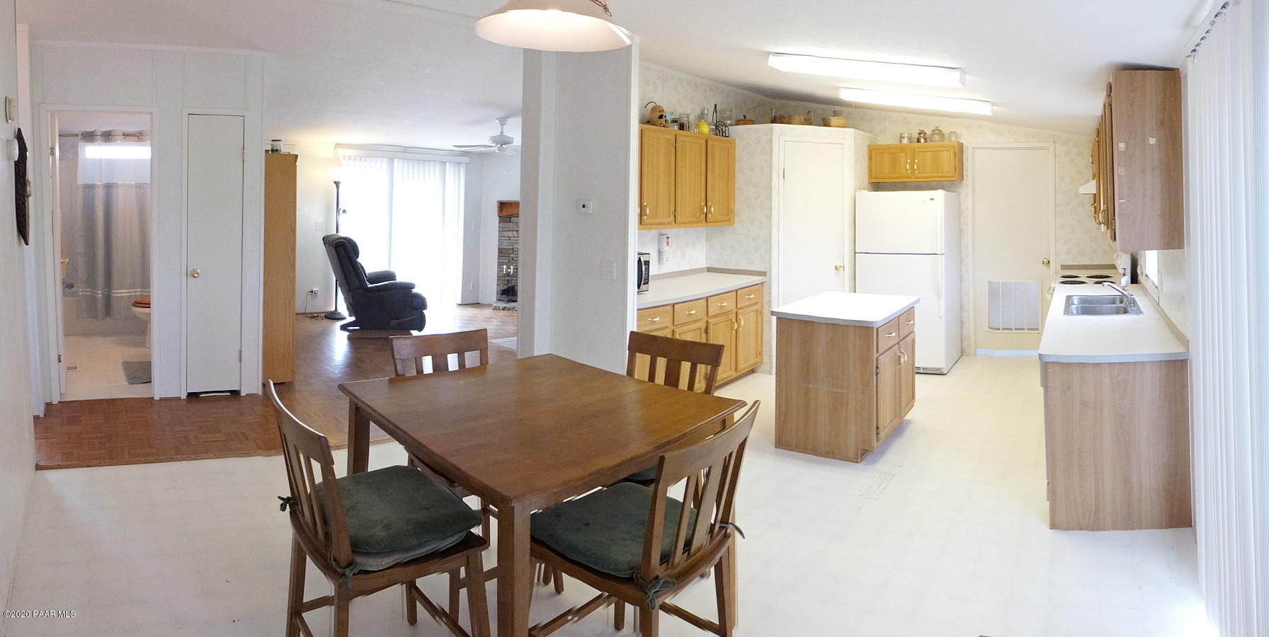 17475 East Roper Way Dewey, AZ 86327 - Photo 10 of 48 Kitchen and Dining