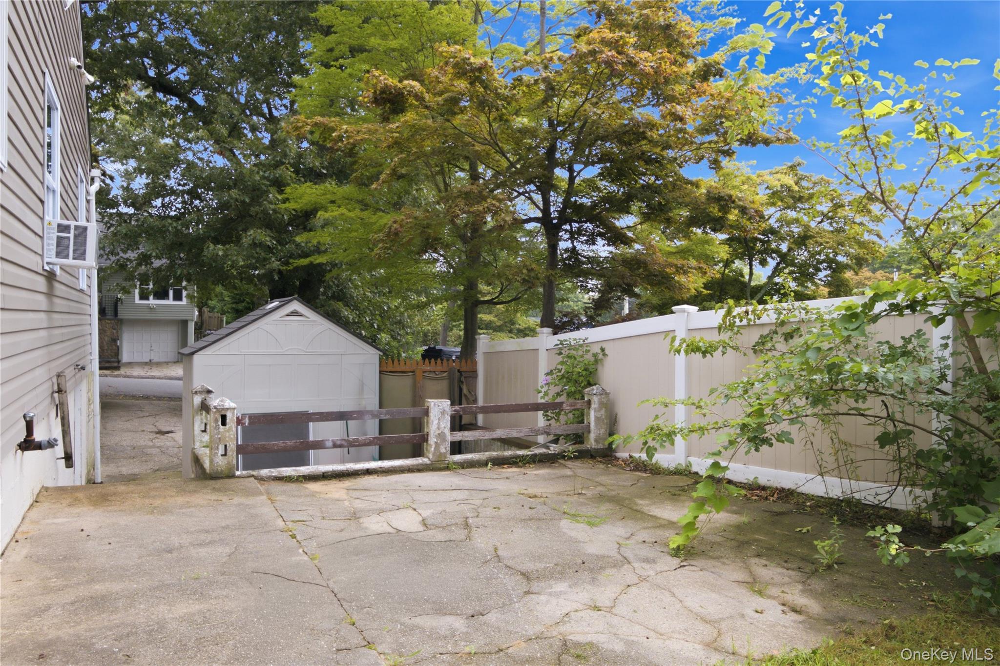 34 Whitestone Road Sound Beach, NY 11789 - Photo 25 of 26 Gallery Image 25