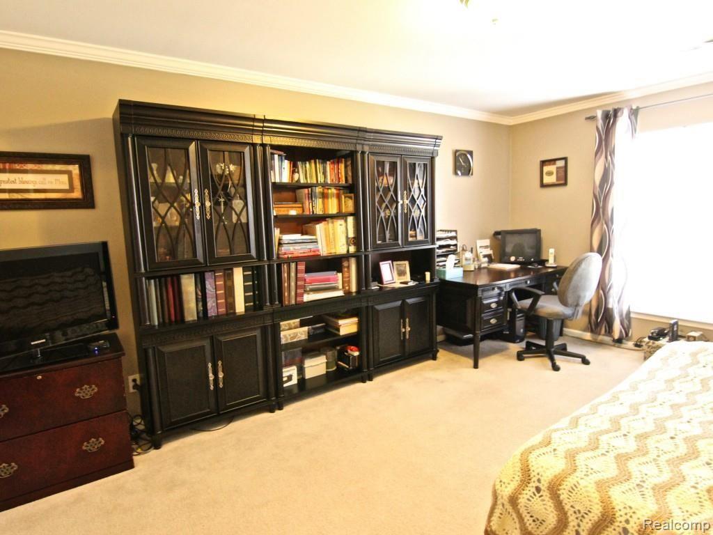3408 Tremonte Circle Rochester, MI 48306 - Photo 19 of 31 IMG_1098.jpg