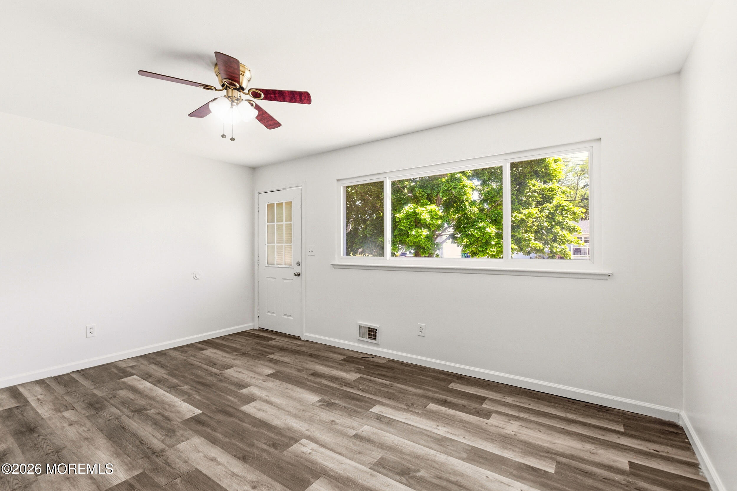 9 Annapolis Road Toms River, NJ 08757 - Photo 9 of 29 9_9 annapolis rd_9