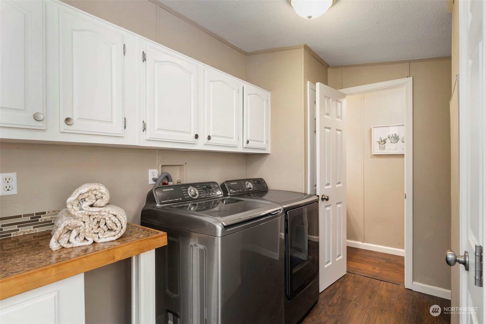 1121 East Alderwood Road Belfair, WA 98528 - Photo 16 of 35 Gallery Image 16