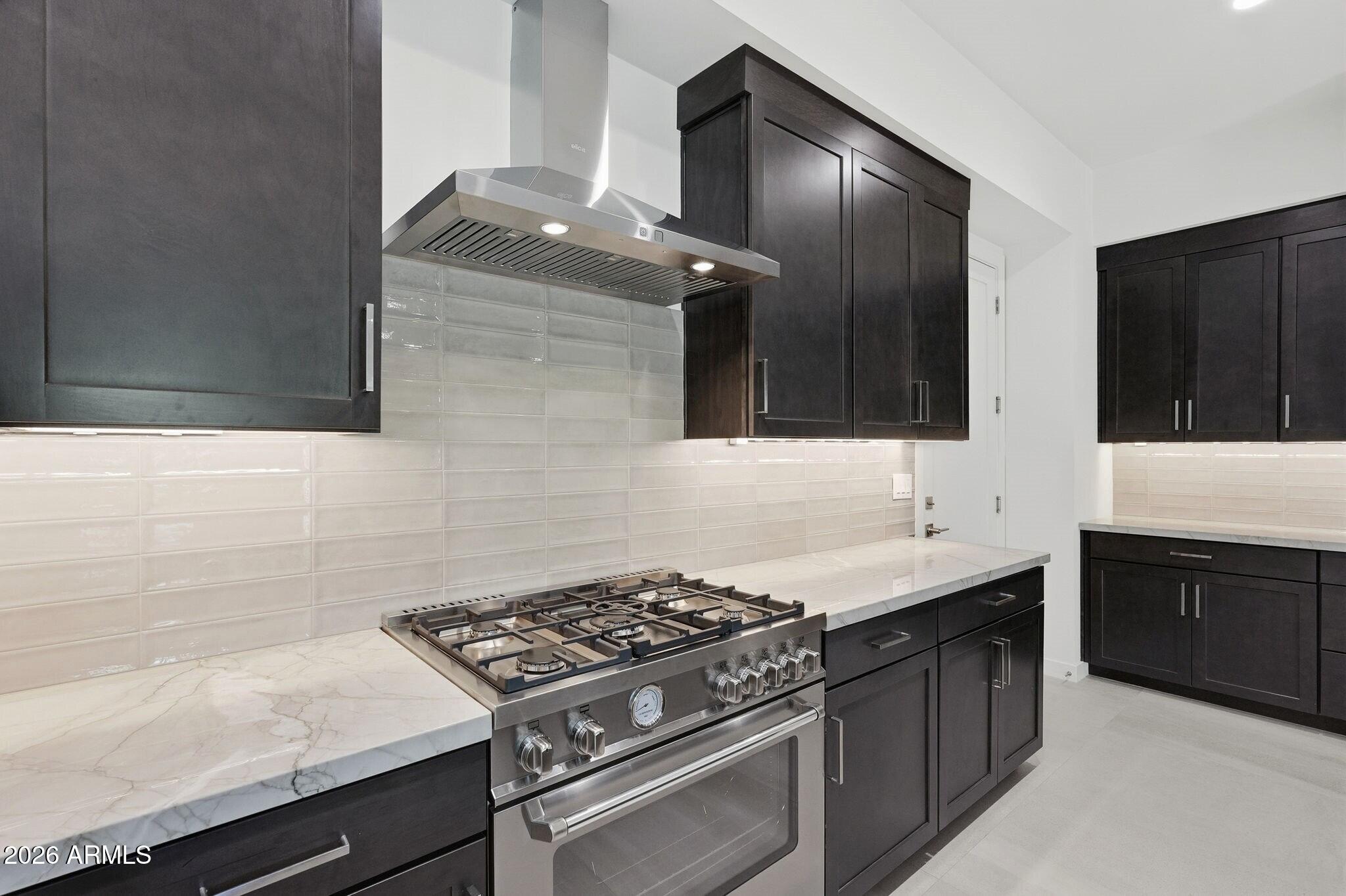 6525 East Cave Creek Road, Unit 101 Cave Creek, AZ 85331 - Photo 11 of 35 011_Kitchen