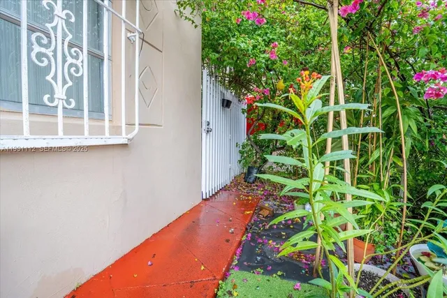 view of an outdoor space