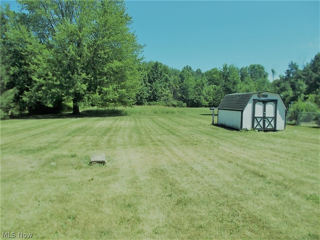 1205 Harris Road Sheffield Lake, OH 44054 - Photo 7 of 26 Gallery Image 7