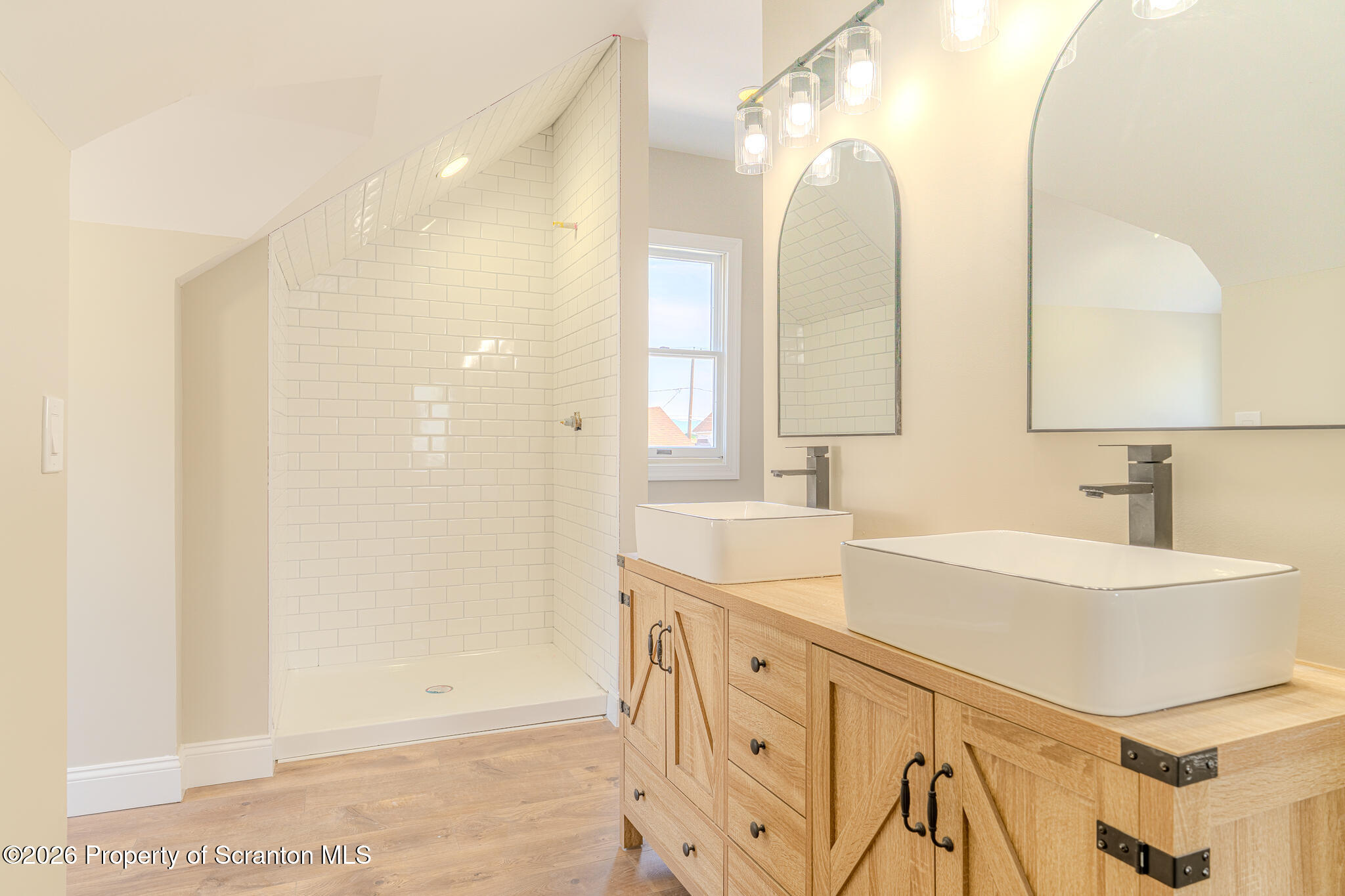 605 Roth Street Moosic, PA 18507 - Photo 28 of 38 PSU07977-HDR