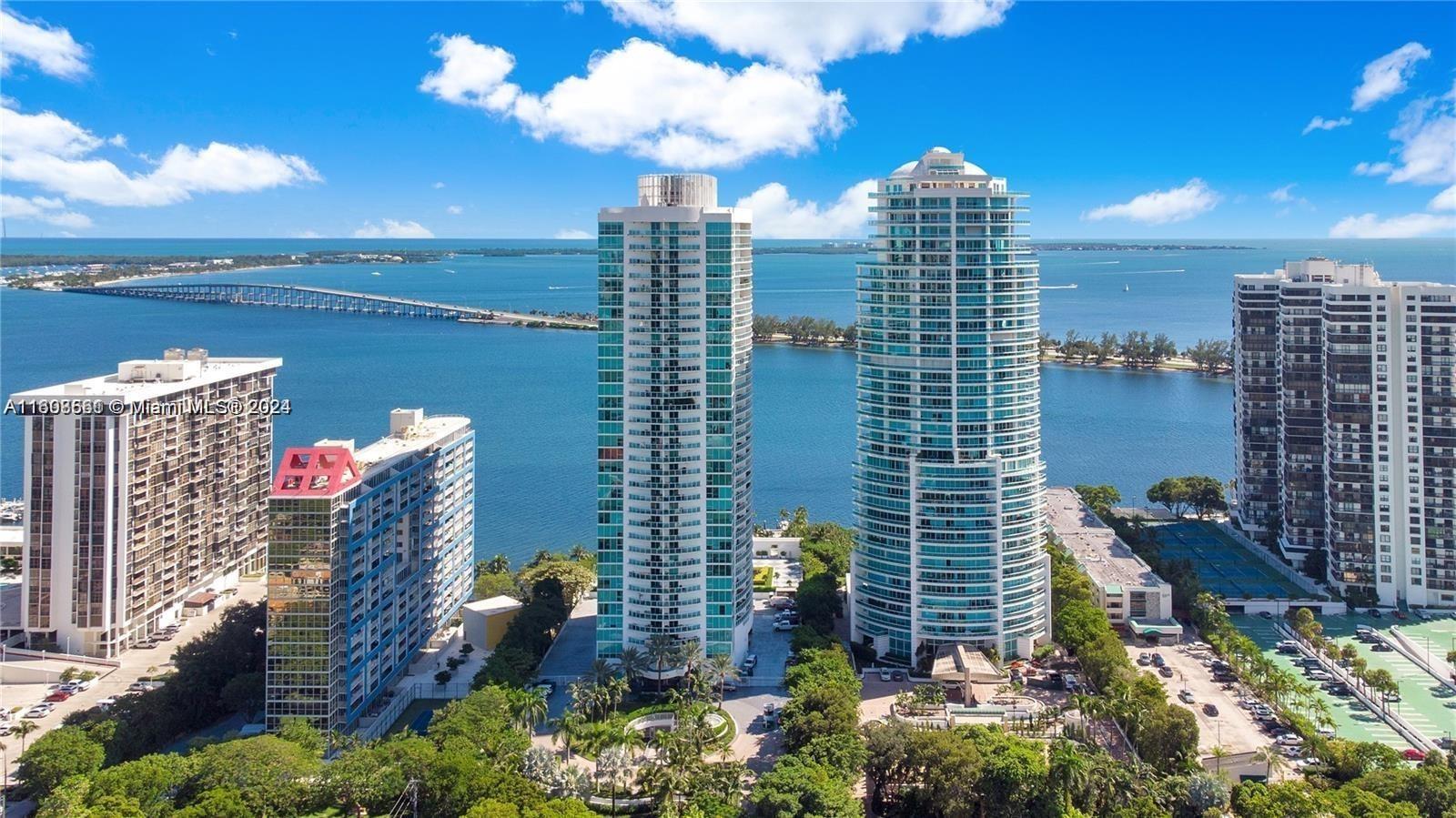2101 Brickell Ave Unit 2207  