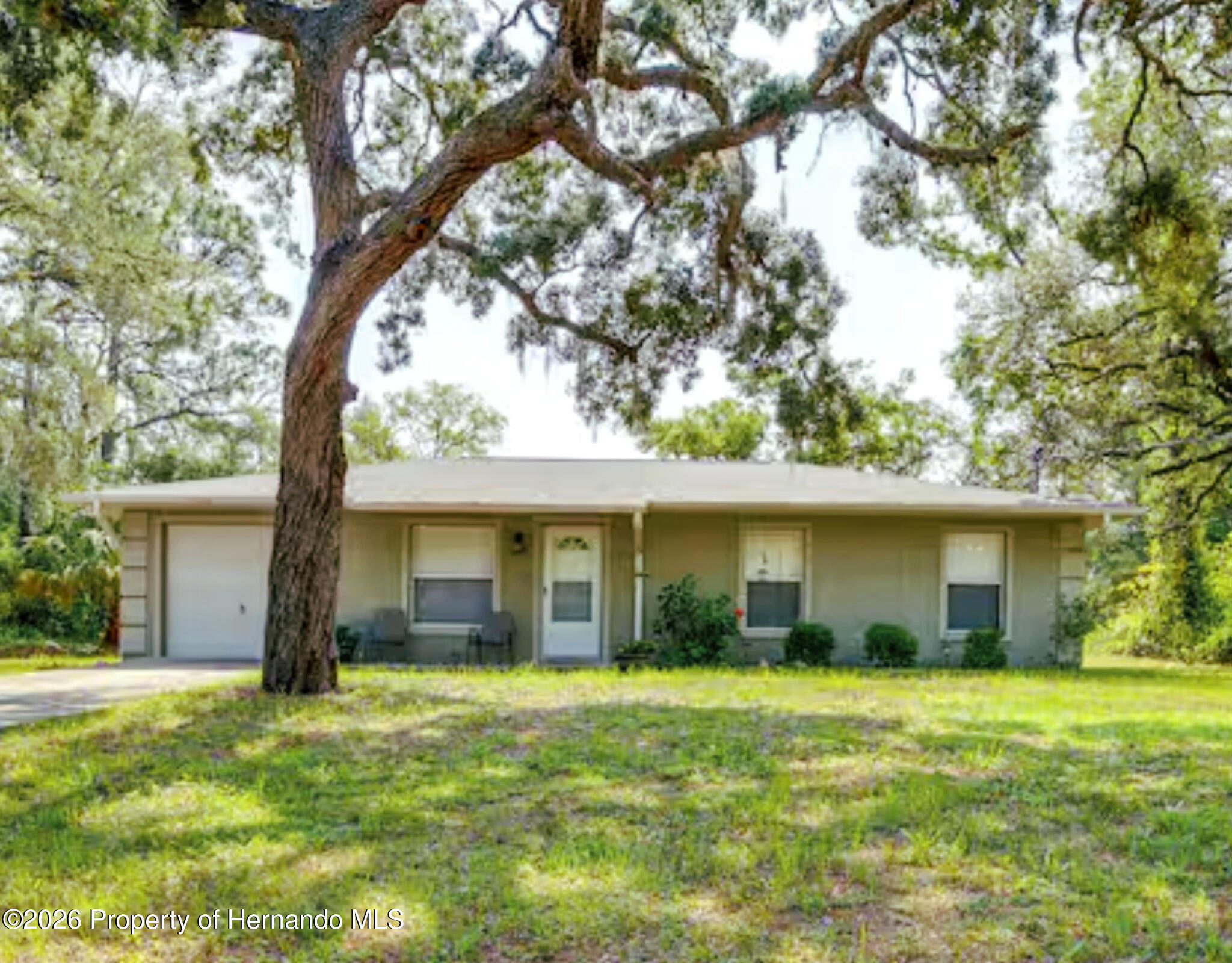 1817 South Casey Point Homosassa, FL 34448 - Photo 1 of 28 photo-output