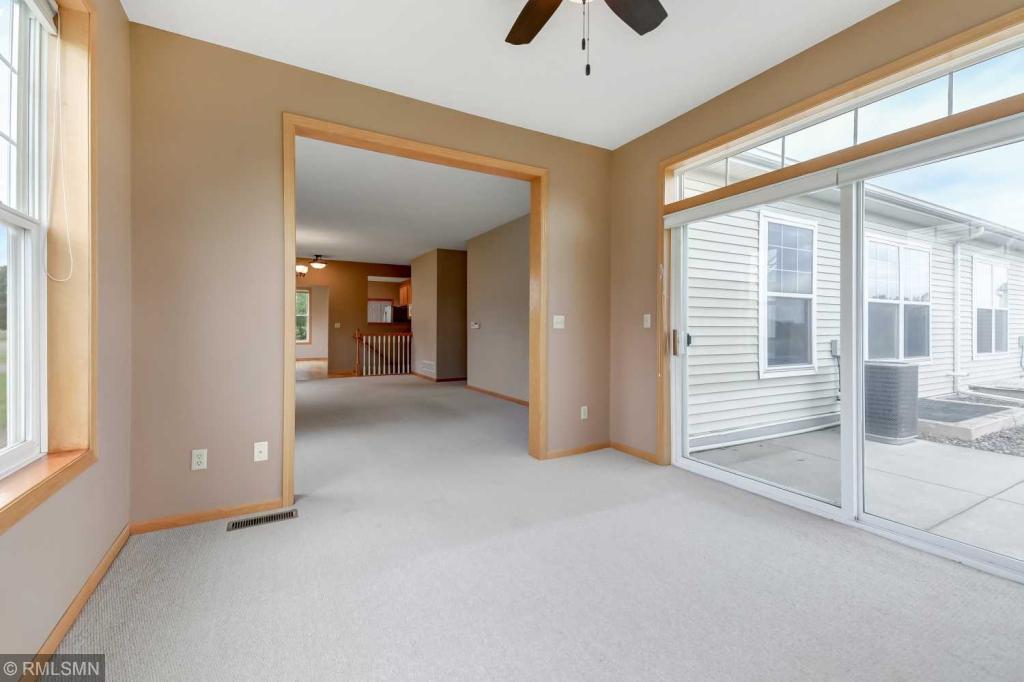 5886 Prairie Ridge Drive Shoreview, MN 55126 - Photo 9 of 38 Gallery Image 9