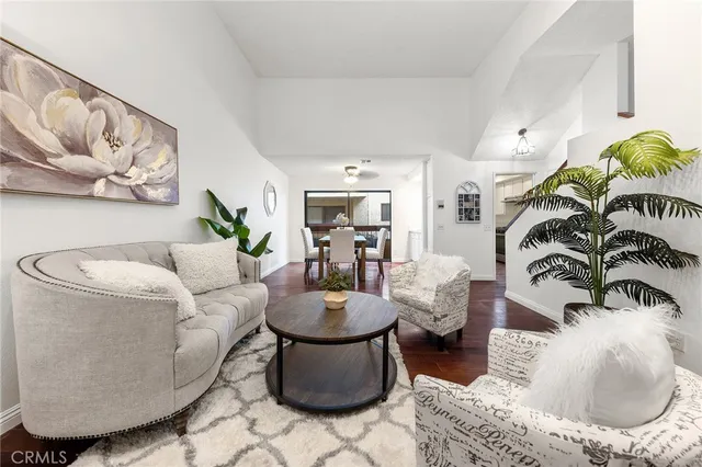 $630,000 | 1024 South Marengo Avenue, Unit 6, Alhambra, CA 91803