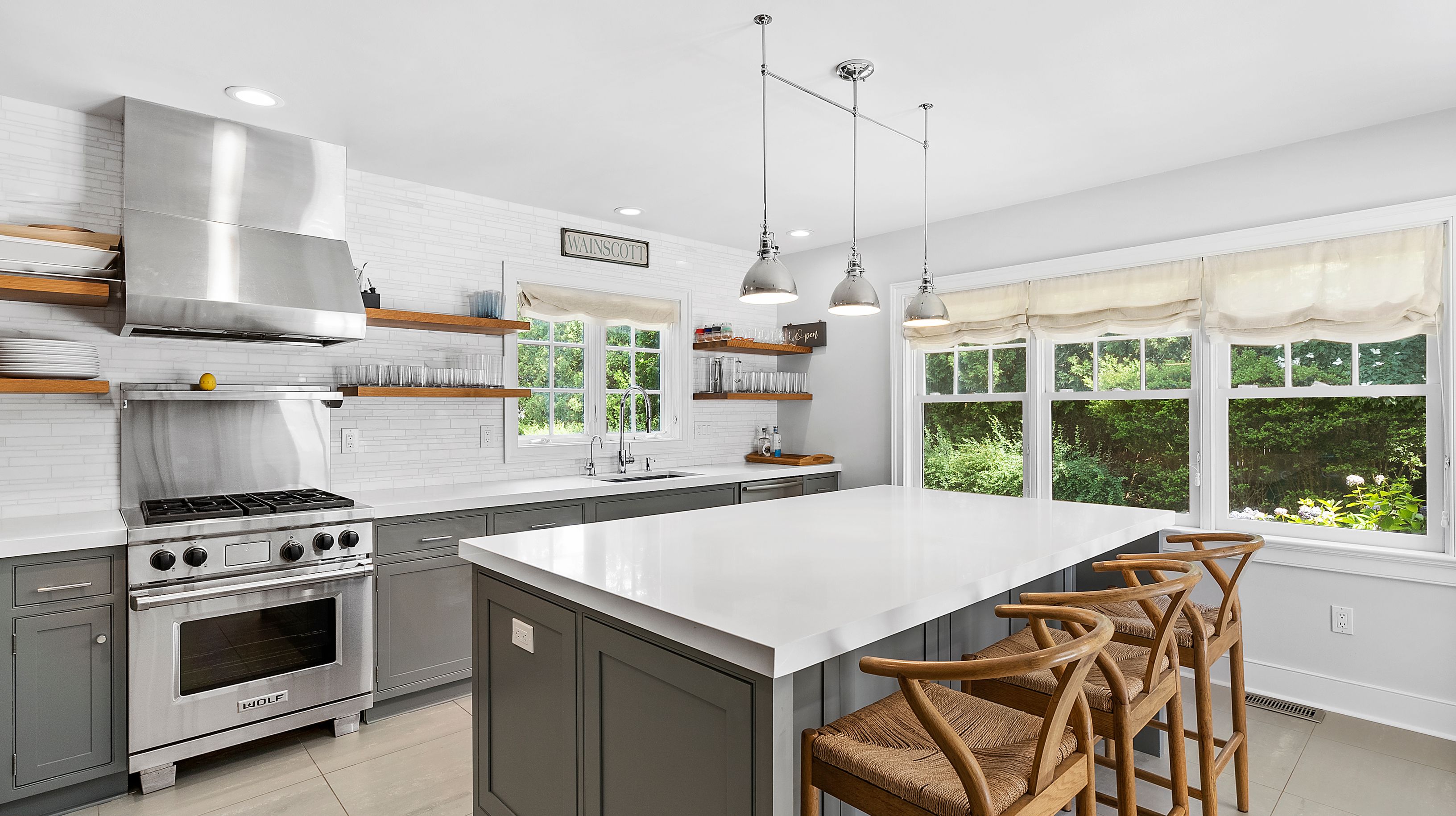 3 Exeter Lane Wainscott, NY 11975 - Photo 5 of 17