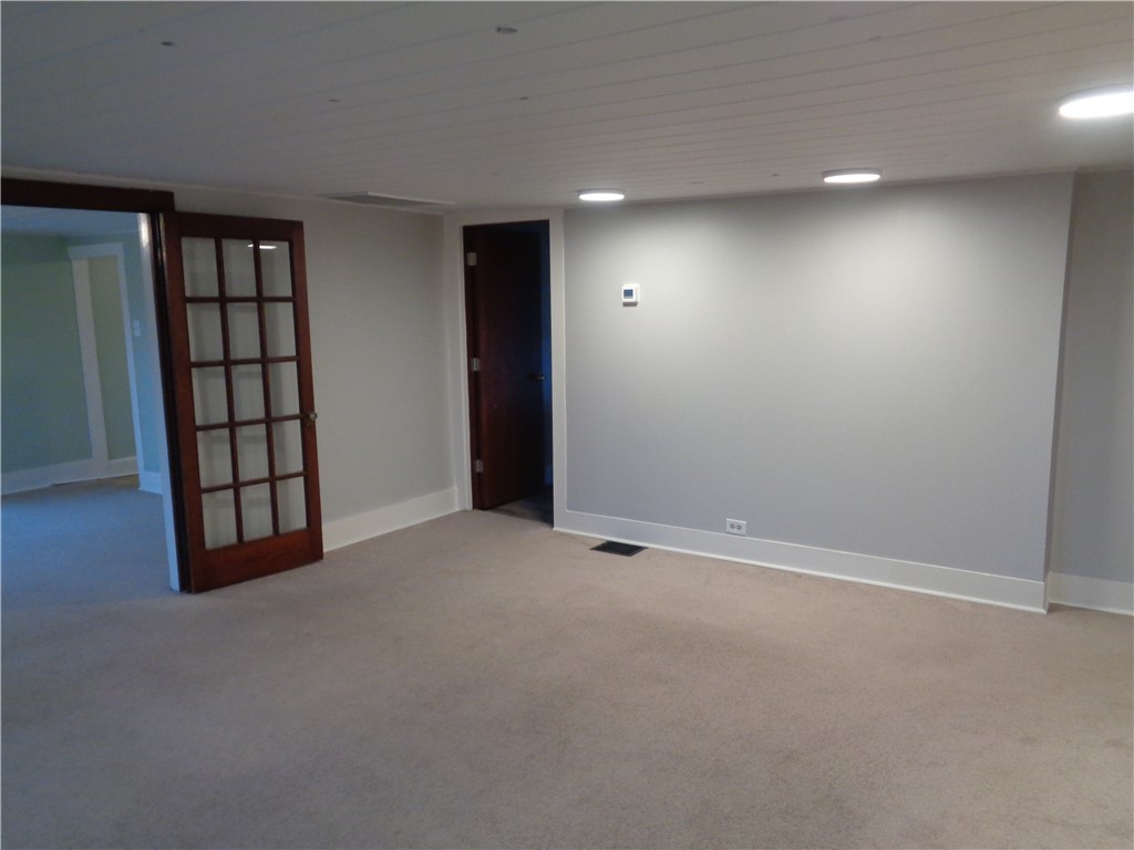 252 West 2nd Street Corning, NY 14830 - Photo 11 of 17