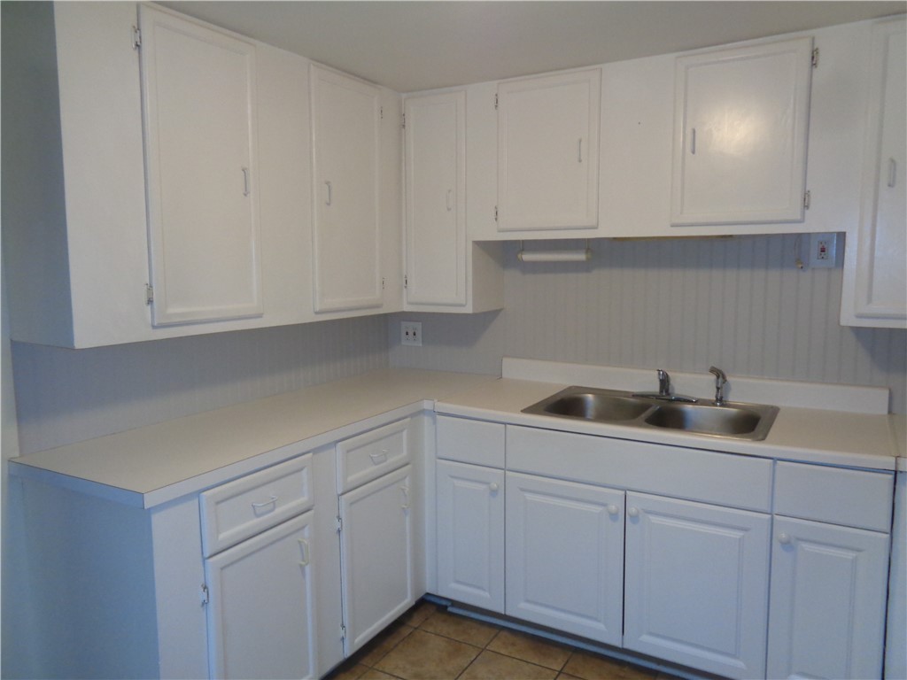 252 West 2nd Street Corning, NY 14830 - Photo 4 of 17 Upper Kitchen