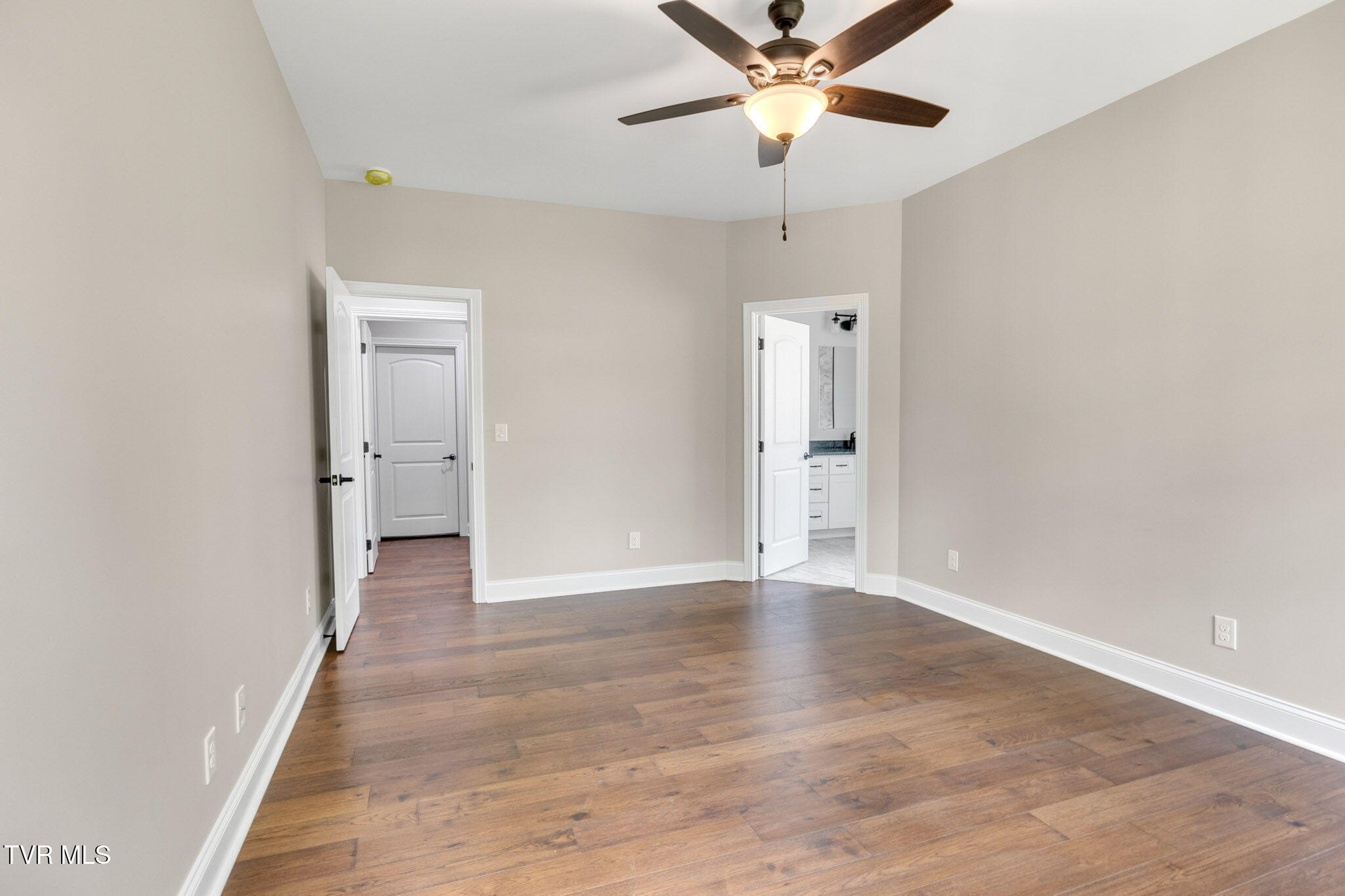 134 Patriot Crossing, Unit 9 Greeneville, TN 37745 - Photo 18 of 26 18-web-or-mls-IMG_4258