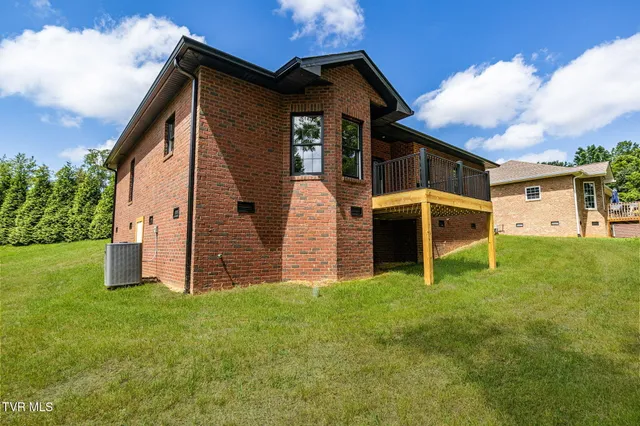 $389,900 | 134 Patriot Crossing, Unit 9, Greeneville, TN 37745