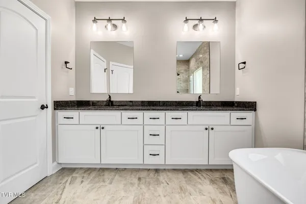 $378,900 | 134 Patriot Crossing, Unit 9, Greeneville, TN 37745