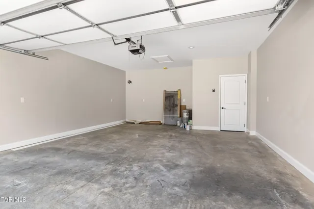 $389,900 | 134 Patriot Crossing, Unit 9, Greeneville, TN 37745