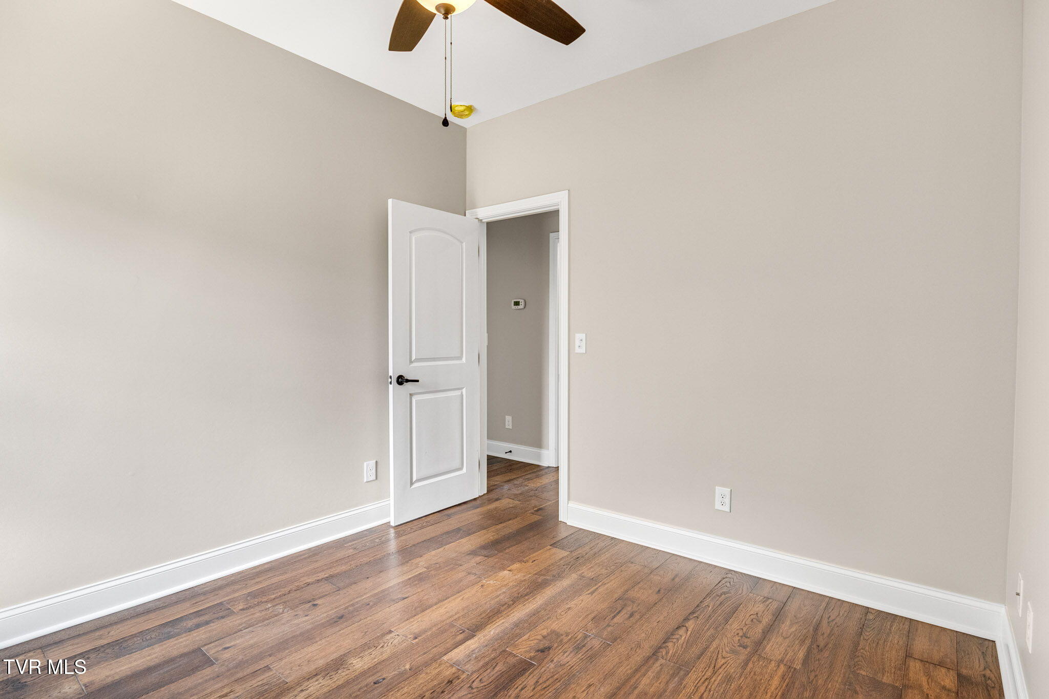 134 Patriot Crossing, Unit 9 Greeneville, TN 37745 - Photo 9 of 26 9-web-or-mls-IMG_4231