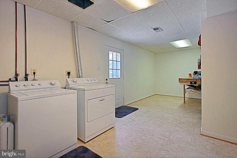 7412 Calico Court Springfield, VA 22153 - Photo 8 of 11 Laundry Area 1