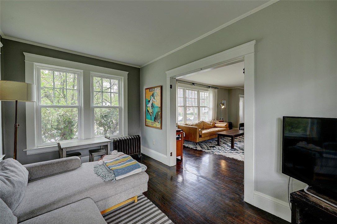 62 Chiswick Road Cranston, RI 02905 - Photo 12 of 45