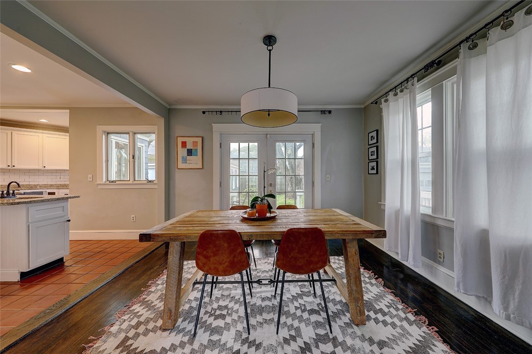 62 Chiswick Road Cranston, RI 02905 - Photo 16 of 45