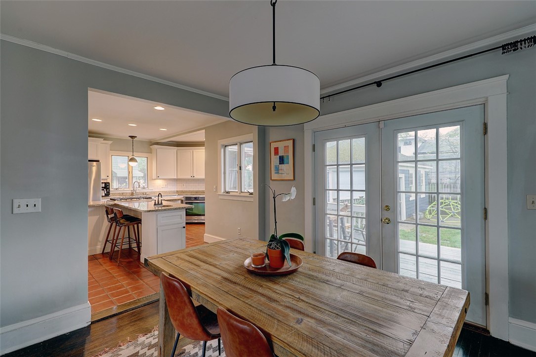 62 Chiswick Road Cranston, RI 02905 - Photo 17 of 45