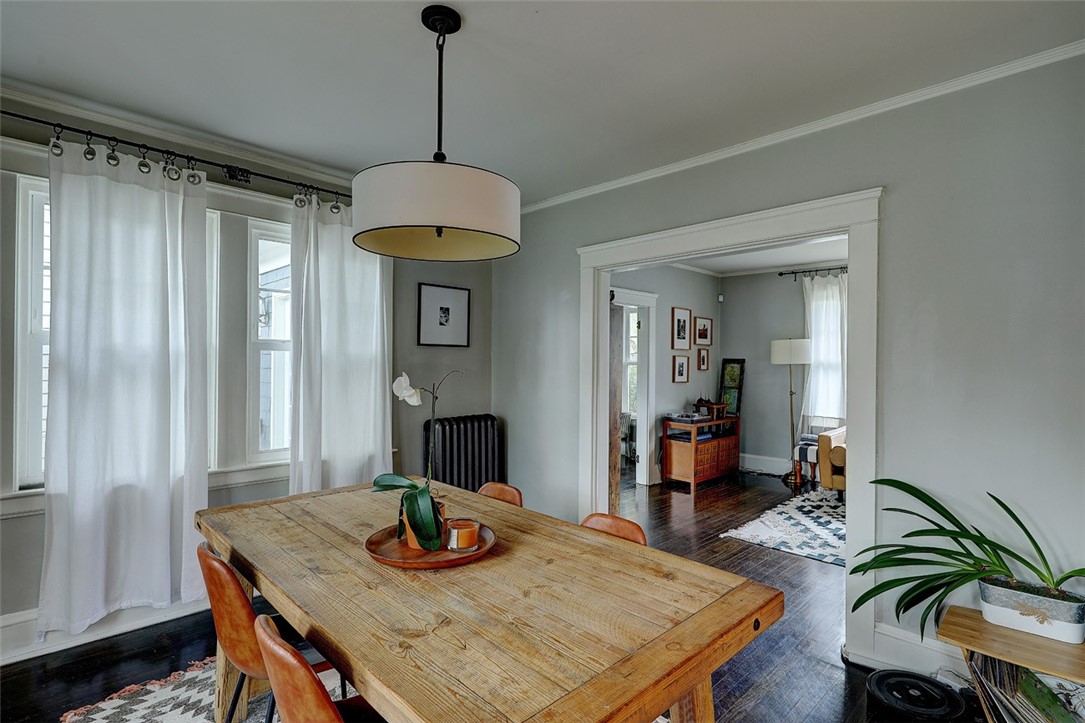 62 Chiswick Road Cranston, RI 02905 - Photo 18 of 45