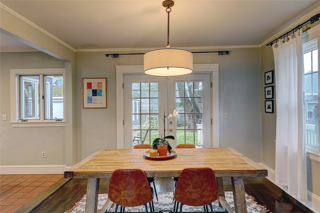 62 Chiswick Road Cranston, RI 02905 - Photo 20 of 45