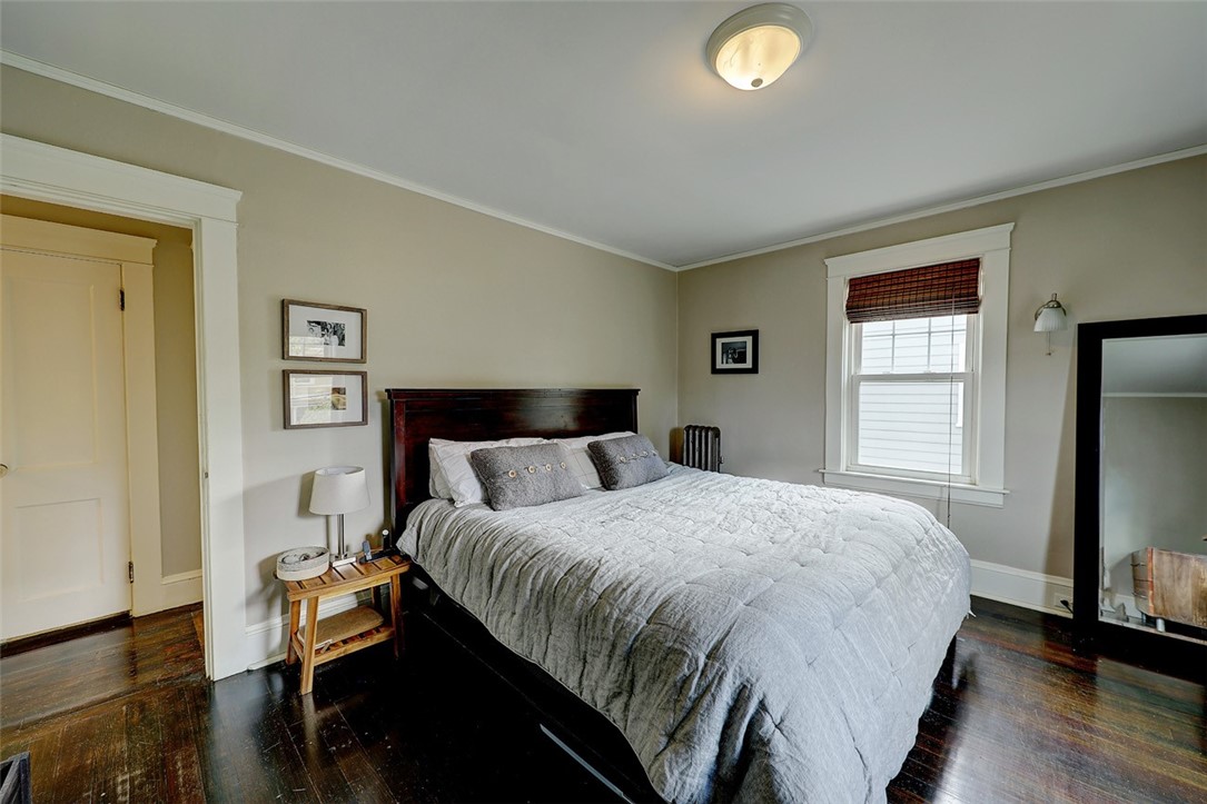 62 Chiswick Road Cranston, RI 02905 - Photo 33 of 45