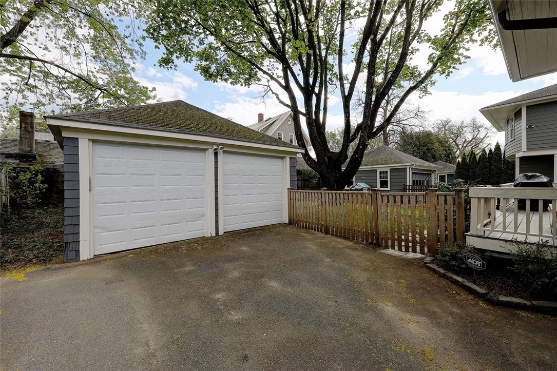 62 Chiswick Road Cranston, RI 02905 - Photo 44 of 45