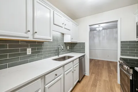 $220,000 | 183 Brooke Castle Drive, Hermitage, TN 37076