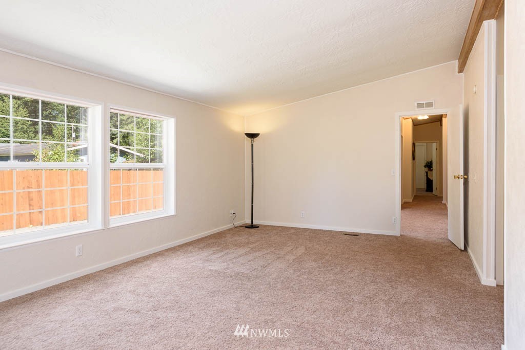 15802 Wallace Falls Loop Road Gold Bar, WA 98251 - Photo 15 of 25 Gallery Image 15