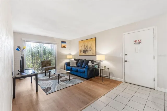 $137,900 | 1700 Southwest 16th Court, Unit P3, Gainesville, FL 32608