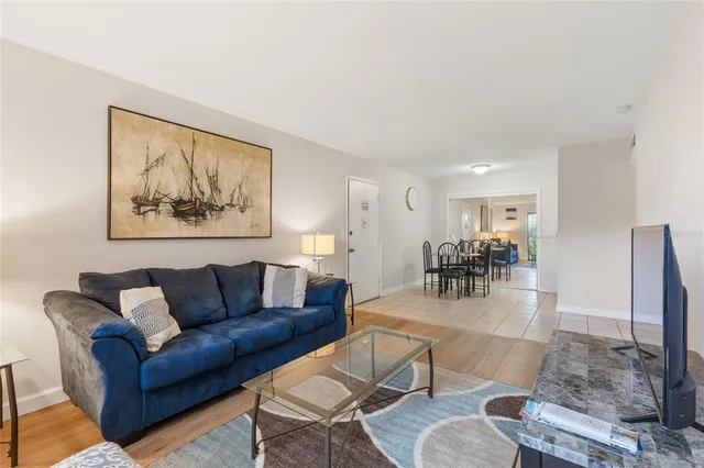 $137,900 | 1700 Southwest 16th Court, Unit P3, Gainesville, FL 32608