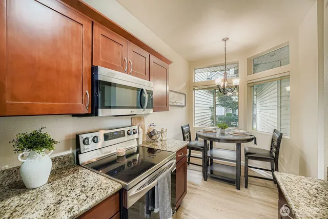 $650,000 | 2132 Northwest Pacific Yew Place, Issaquah, WA 98027